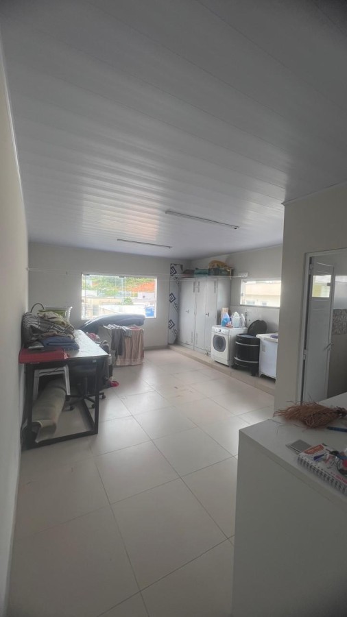 Sobrado, 3 quartos, 240 m² - Foto 2