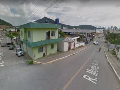 Casa para Venda, em Camboriú, bairro Monte Alegre, 6 dormitórios, 6 banheiros, 2 vagas